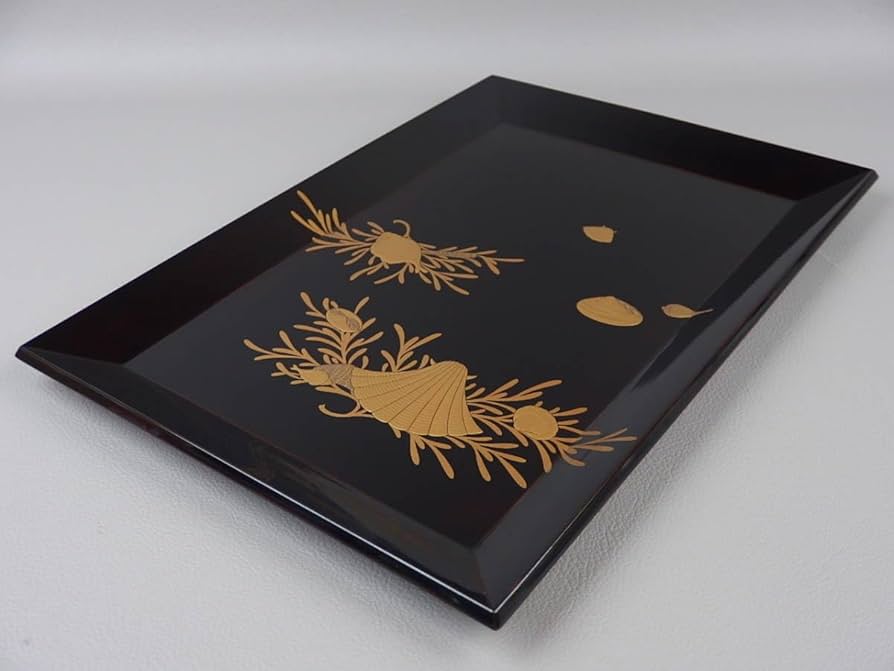 Amazon.co.jp: 【骨董茶道具】塗師田中表阿弥蒔絵貝尽角盆